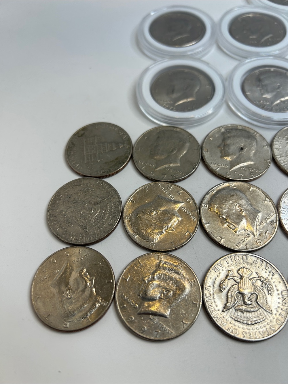 Large Estate Sale Kennedy Half Dollars Coin Lot Face Value $16.5 Coin Collection - Picture 2 of 5